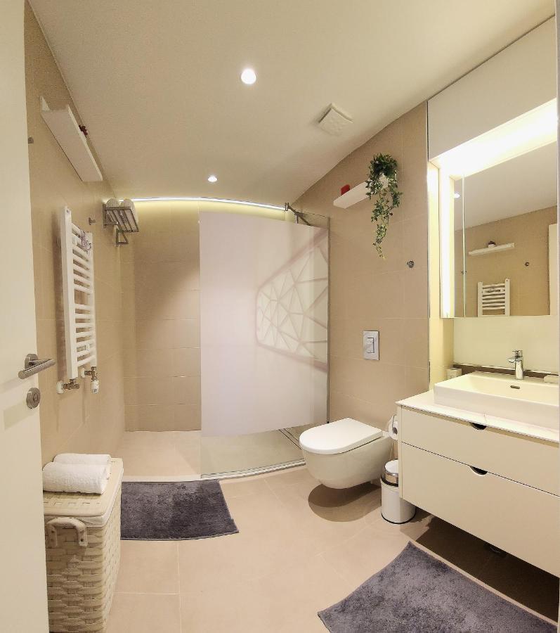 Belgrade Waterfront 16Th Fl Lux Apt. W/ City View Exterior photo